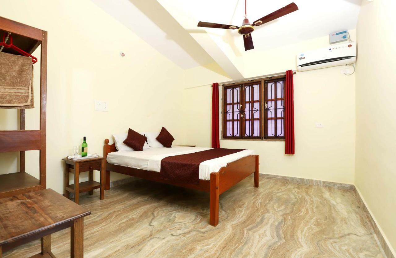 Morjim Sunset Hotel Exterior foto